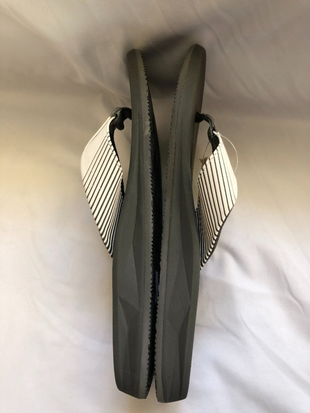 Reef Phantom II Flip Flop Sandal Grey White Straps Size 9 - Picture 6 of 9